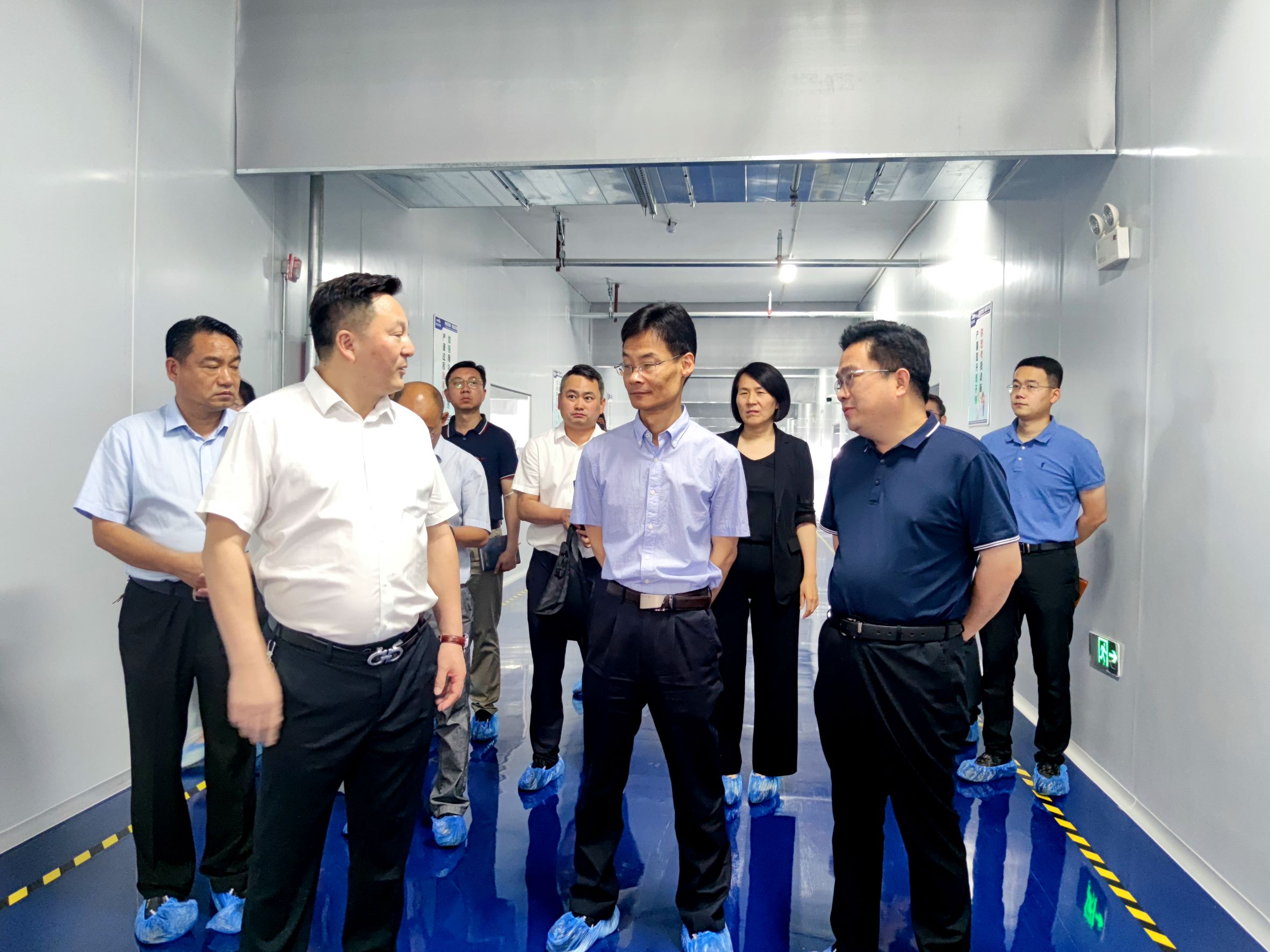 高新区管委会莅临亚星会员登录调研指导 (4)